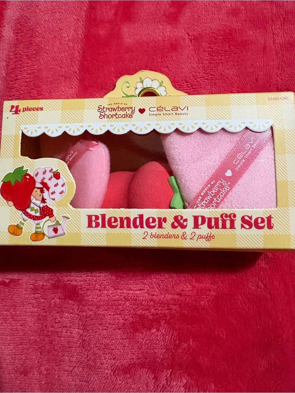 Strawberry Shortcake x Célavi Blender & Puff Set - Pink & Red